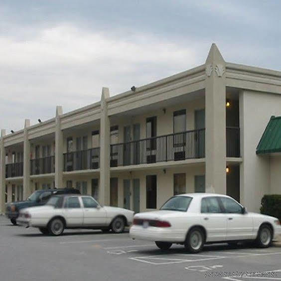 Red Roof Inn & Suites Wilkesboro Exteriér fotografie
